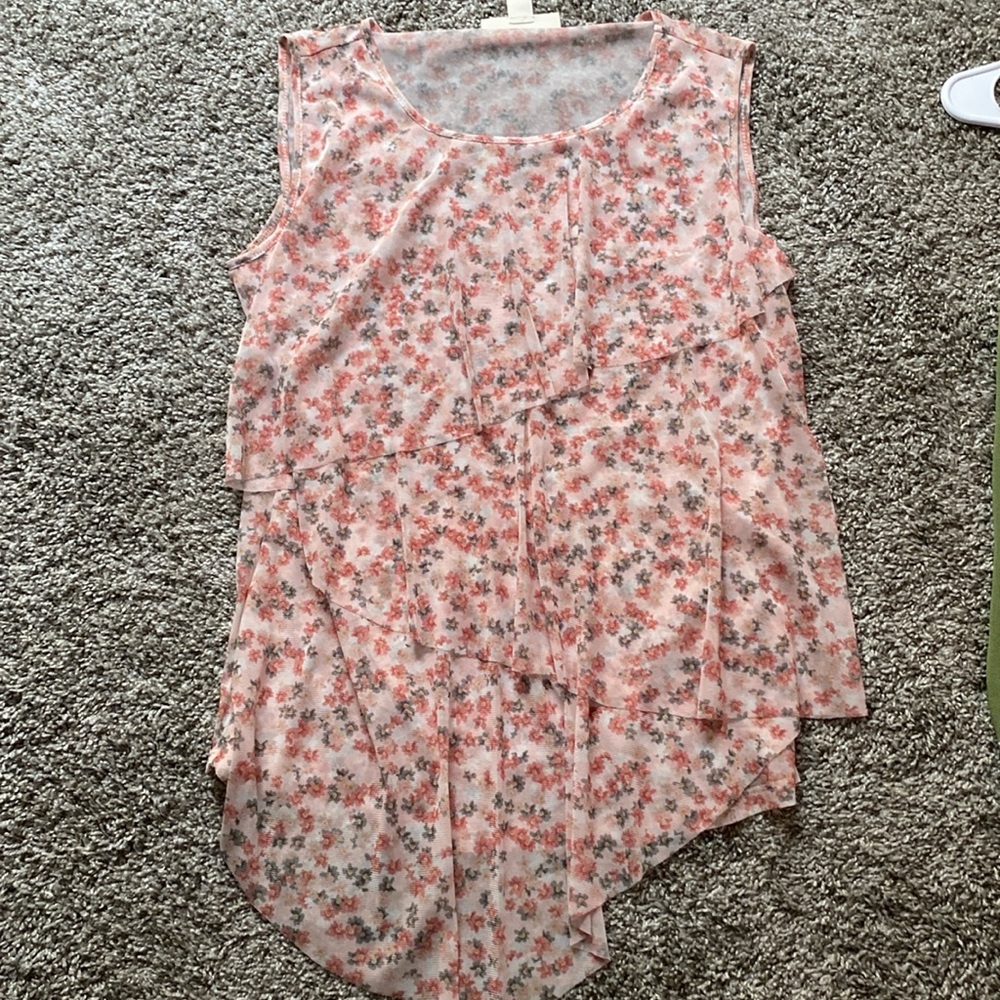 Boutique floral asymmetrical top